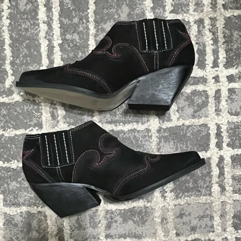 Steve Madden steve madden